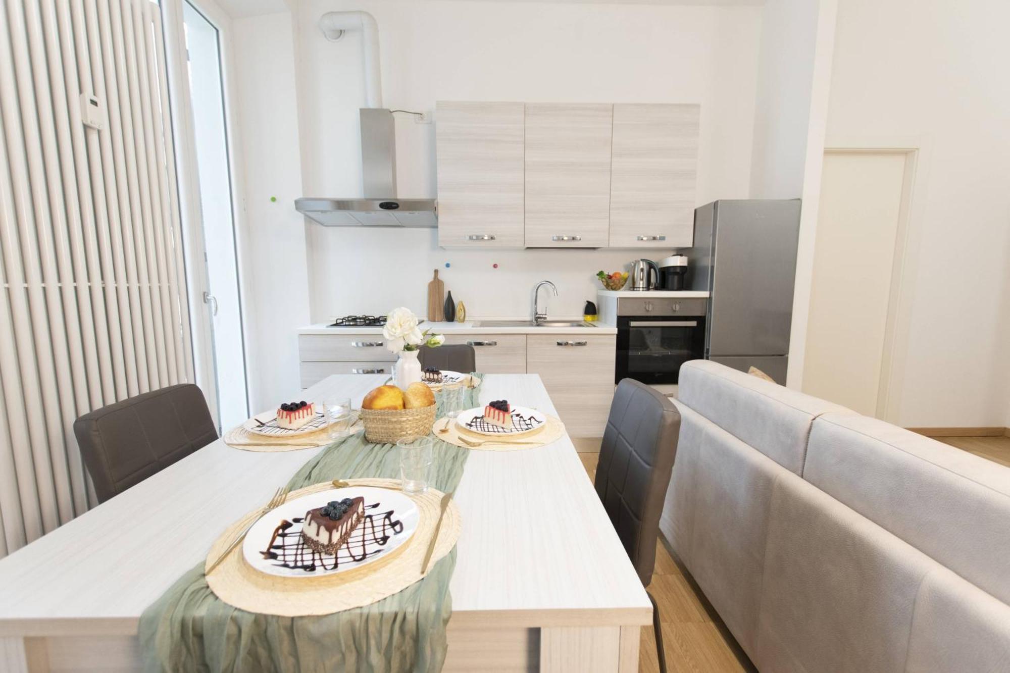 We Home - Premuda Boutique, Milano Bagian luar foto