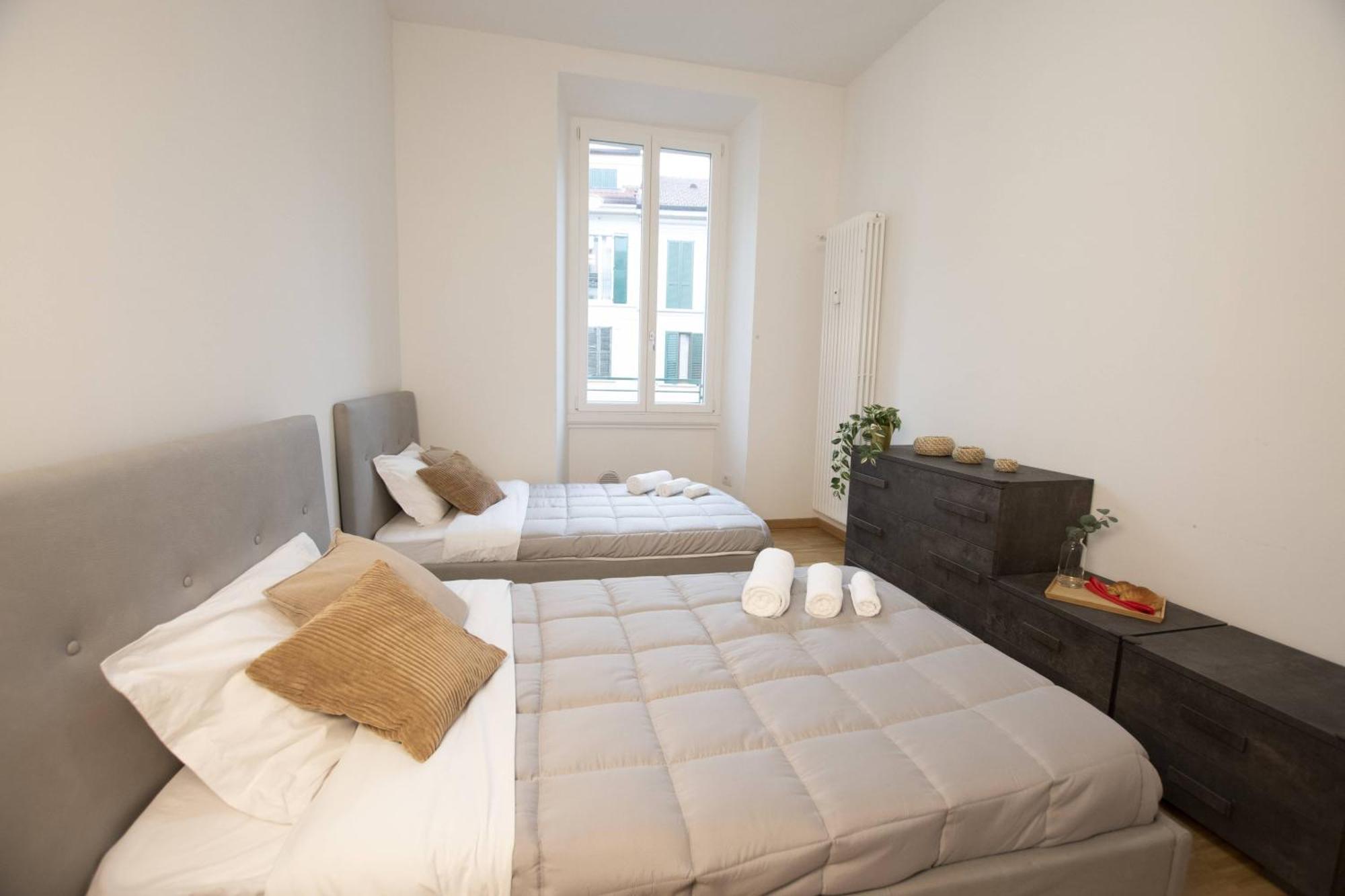 We Home - Premuda Boutique, Milano Bagian luar foto