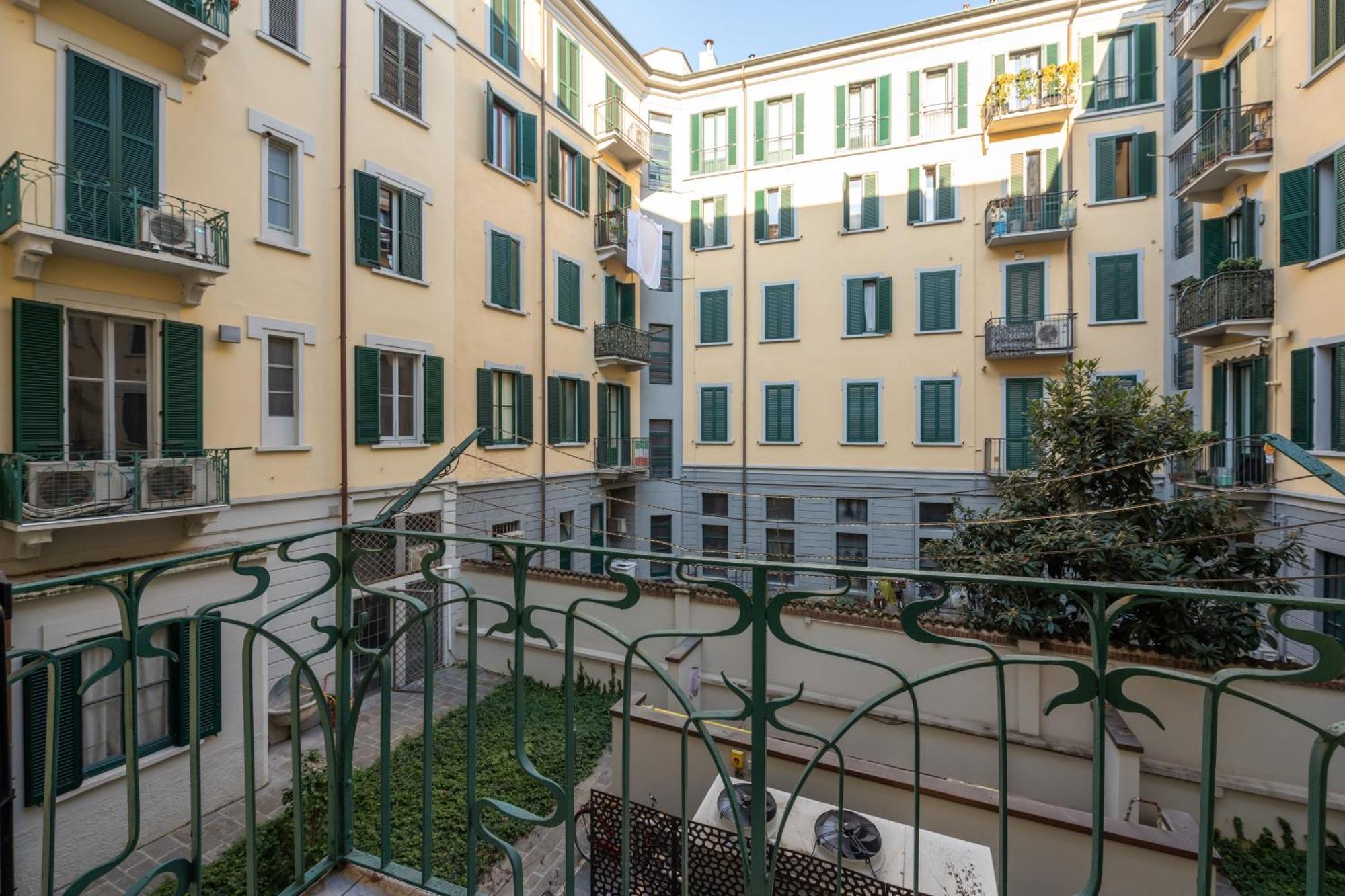 We Home - Premuda Boutique, Milano Bagian luar foto